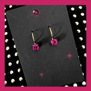 MAGENTA GOLD PIERCED DROP EARRINGS WITH MAGENTA STONES